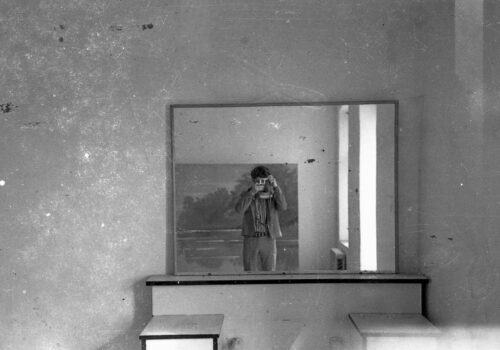 Lansarea unei arhive digitale: Fotografiile lui Vasile Bortă din Costești și povestea din spatele paginii “Douăzeci și cinci” (FOTO)