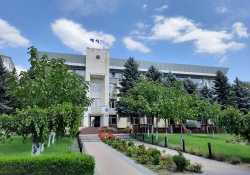 Elaborarea studiului de fezabilitate privind construcția unei stații de epurare în lunca râului Botna