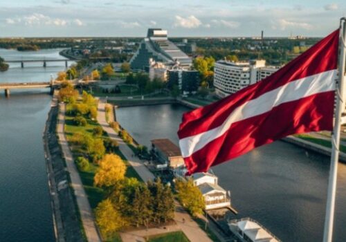 Nu cunoști limba, pleci din țară