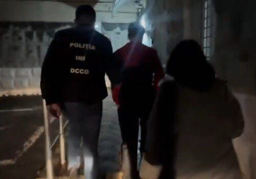 Doi tineri din Chișinău și Hîncești, reținuți pentru trafic de droguri în valoare de 500.000 de lei