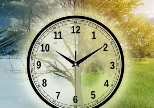 În noaptea de sâmbătă spre duminică, 26 spre 27 octombrie, trecem la ora de iarnă