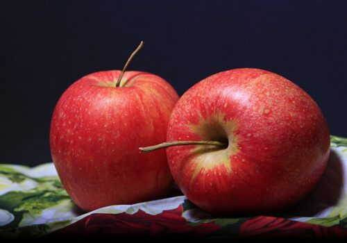 Mere moldovenești pentru elevii britanici