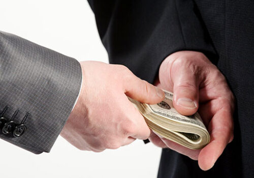 CNA examinează peste 100 de procese-verbale cu privire la coruperea electorală; Persoanele riscă amenzi de 37 500 de lei