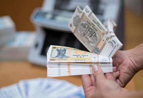 Moldovenii au declarat  peste 30 milioane lei din transferuri poștale în 2023