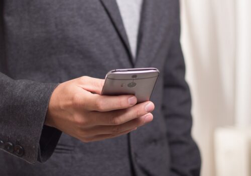 Poliția îndeamnă moldovenii să raporteze cazurile de corupție electorală în turul doi al alegerilor