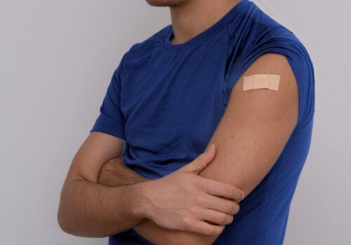 Infecțiile respiratorii în descreștere: ANSP recomandă vaccinarea împotriva gripei