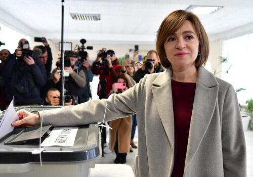 Maia Sandu a votat cu încredere și a îndemnat la unitate: „Puterea oamenilor este mai mare decât orice provocare”