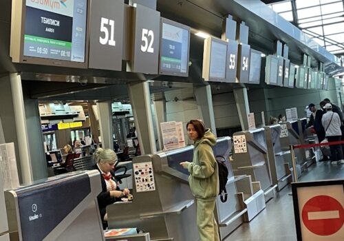 Rusia// Călătorii străini care vin în Rusia vor trebui să își prezinte fotografiile și amprentele