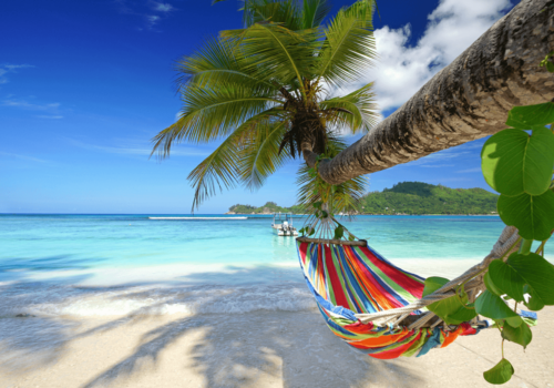 Vacanțe de lux: Moldovenii au cheltuit peste 540 de milioane de euro în acest an.