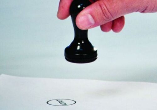 STOP VOT! A început numărarea buletinelor de vot