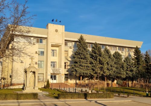 Convocare extraordinară a Consiliului Raional Ialoveni: Discuții despre buget și proiecte locale