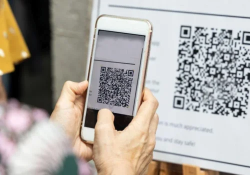 Peste 700 de comercianți din R. Moldova utilizează MIA pentru plăți prin cod QR și linkuri, facilitând tranzacțiile în mediul de afaceri