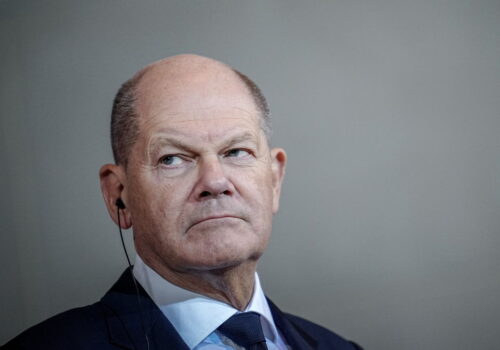 CRIZA POLITICĂ DIN GERMANIA: OLAF SCHOLZ AȘTEAPTĂ VOTUL DE ÎNCREDERE ÎN BUNDESTAG