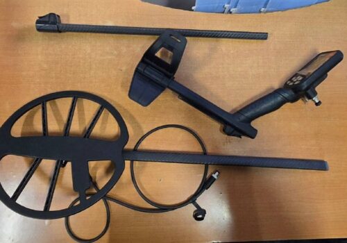 DETECTOR DE METALE NEDECLARAT, DESCOPERIT LA POSTUL VAMAL COSTEȘTI