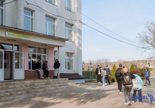 Modernizare electrică la Liceul „Ion Creangă” din Cuizăuca: Siguranță și confort pentru elevi și profesori