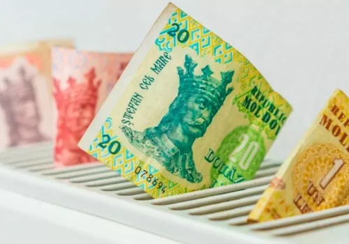 SOLICITANȚII DE COMPENSAȚII PENTRU ÎNCĂLZIRE POT CERE RECALCULAREA PLĂȚILOR