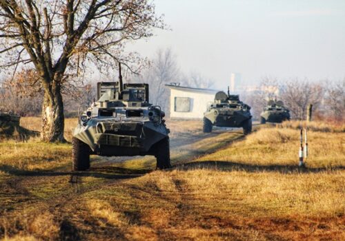 INSTRUIRI CU TRAGERI DE LUPTĂ LA CENTRELE DE INSTRUIRE ALE ARMATEI NAȚIONALE