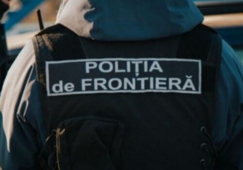 REȚEA DE MIGRAȚIE ILEGALĂ DESTRUCTURATĂ: TREI PERSOANE REȚINUTE PENTRU TAXE DE PESTE 6.000 DE DOLARI