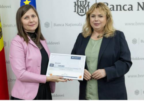 CÂȘTIGĂTORII CONCURSULUI DE DESIGN PENTRU SIMBOLUL LEULUI MOLDOVENESC, PREMIAȚI DE BANCA NAȚIONALĂ