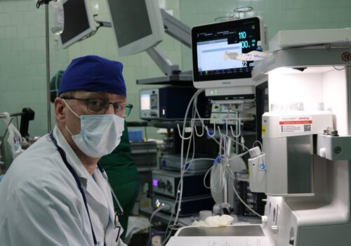 PREMIERE MEDICALE LA SPITALUL CLINIC BĂLȚI: INTERVENȚII DE HERNIE HIATALĂ ȘI SPLENECTOMIE AU FOST EFECTUATE LAPAROSCOPIC