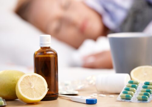 65 DE CAZURI DE GRIPĂ ȘI 3500 DE INFECȚII RESPIRATORII ÎN ULTIMA SĂPTĂMÂNĂ