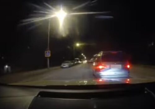 VIDEO // ȘOFER BEAT PRINS DE POLIȚIE DUPĂ O URMĂRIRE PERICULOASĂ: RISCĂ AMENDĂ SAU ÎNCHISOARE