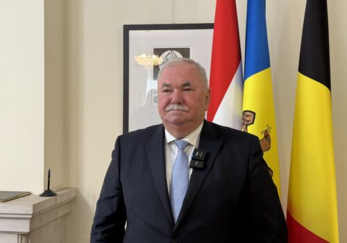 VIDEO //NATO ACORDĂ PESTE 100 DE MILIOANE DE DOLARI PENTRU APĂRAREA REPUBLICII MOLDOVA