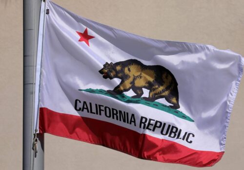 CALIFORNIA AR PUTEA DEVENI O ȚARĂ INDEPENDENTĂ: PROPUNEREA „CALEXIT” AVANSEAZĂ SPRE REFERENDUM